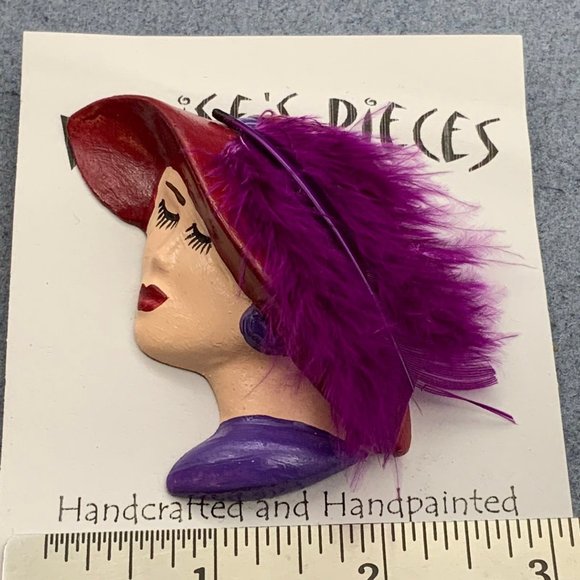 Red Hat Society Pin Brooch Plaster Red Purple Lady Feather Handmade Hand Painted - Picture 3 of 3